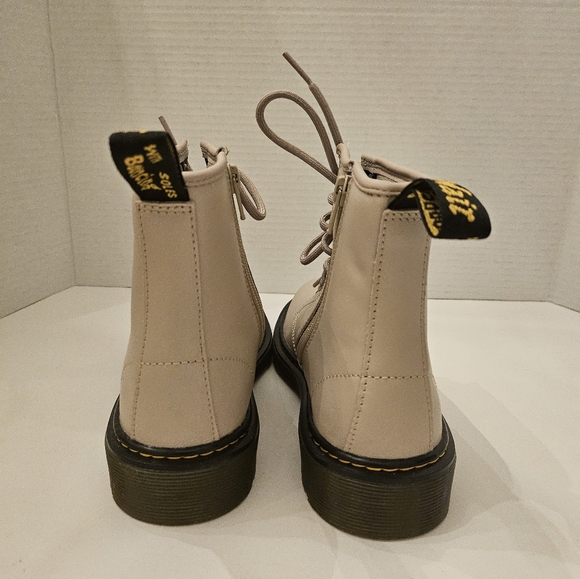 Dr. Martens Women's Beige Boots - Picture 3 of 5